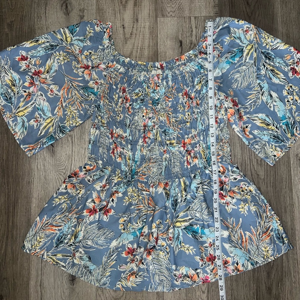 NWT Chenault Blue Ruffled 3/4 Sleeve Blouse - Picture 6 of 9